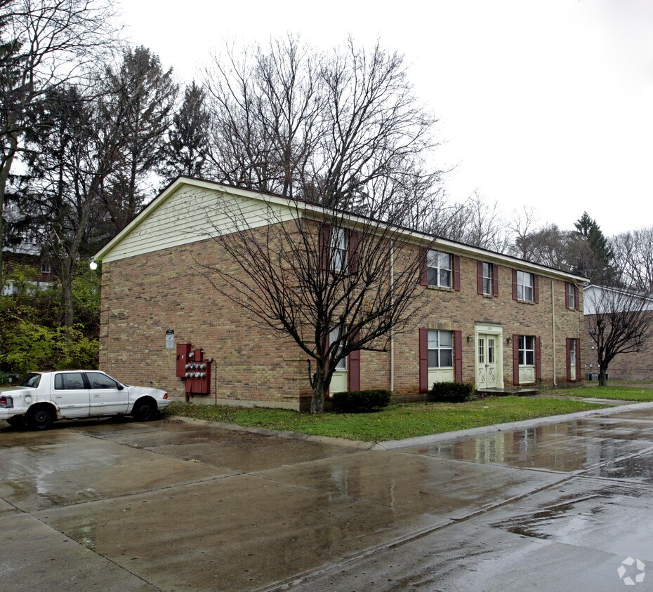 Foto principal - 3029 Idlewilde Blvd