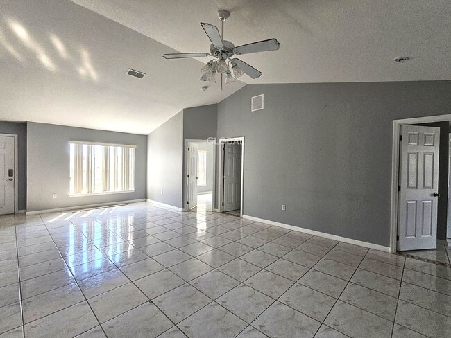Building Photo - Spacious 4-Bedroom Home with Pool - July 10th move in date