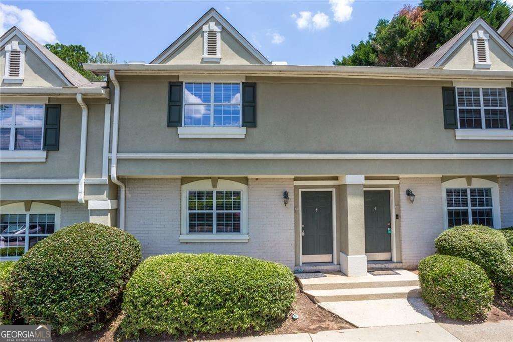 Foto principal - 6900 Roswell Rd NE