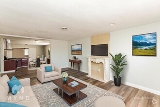 Building Photo - 4794 Beadle St