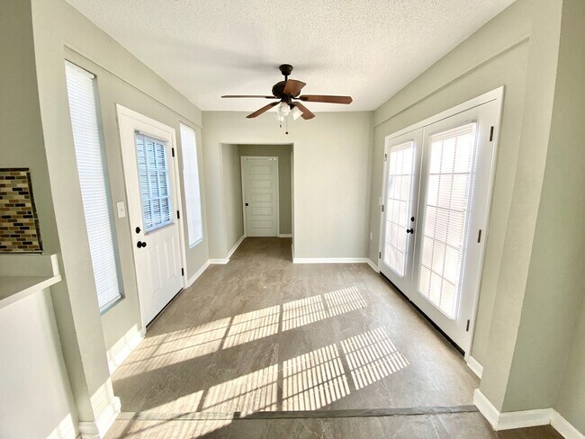 Foto del edificio - Historic Jewel in Jenks! Newly Remodeled 3...