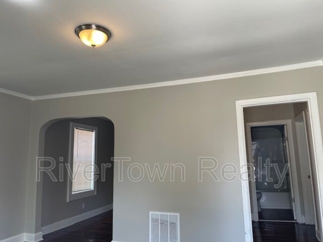 Photo - 822 Kippley St House