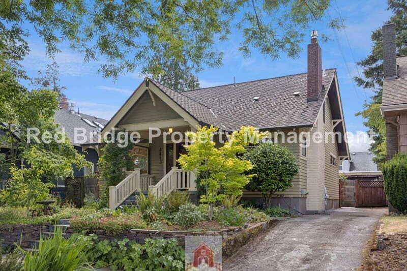 Primary Photo - 4413 NE 26th Ave