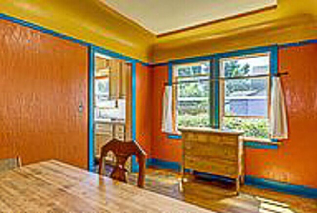 Foto del edificio - Pre-Leasing for August - 8Bed/2Bath House