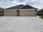 Primary Photo - 2107b Ingalls Ln