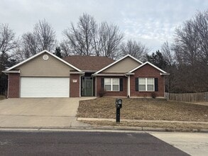 Building Photo - 5507 Sandrock Dr