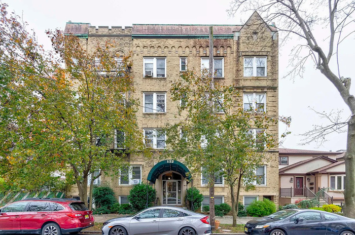 Primary Photo - This cozy 1-bedroom, 1-bathroom