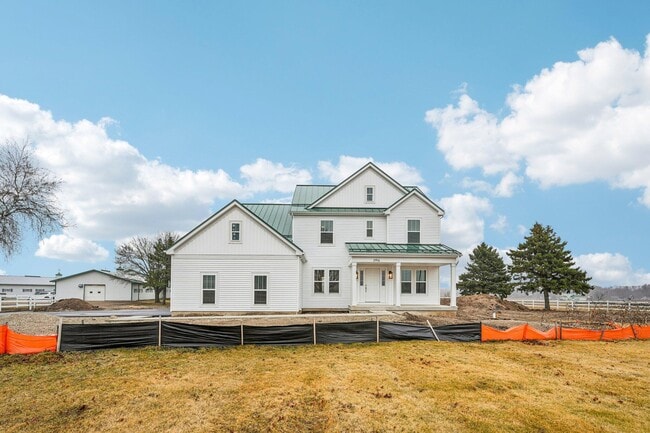 Building Photo - 3916 County F