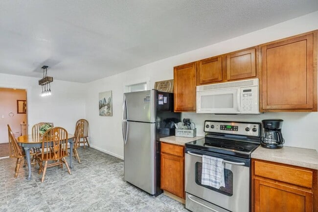 Foto del edificio - 3101 Bagnell Dam Blvd