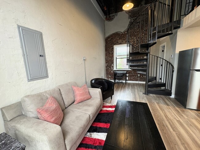 Building Photo - Brick & Beam Lofts