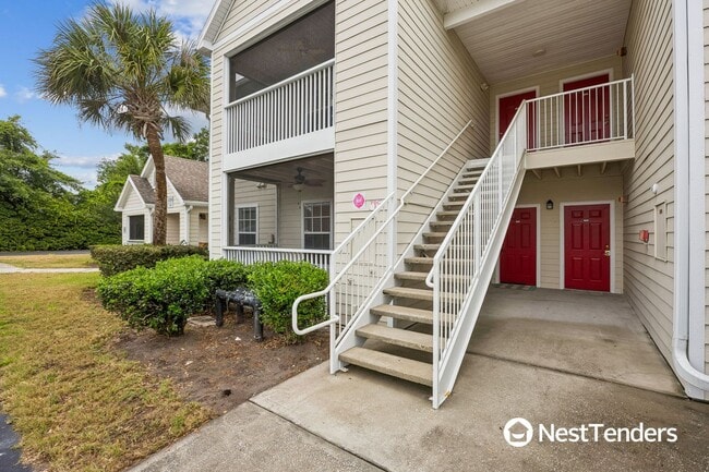 Building Photo - The Perfect One Bedroom Ground Floor Unit