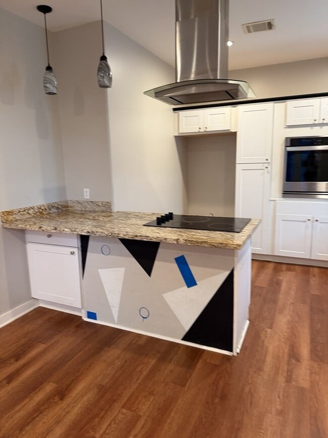 Foto del edificio - 430 Schmidt Rd