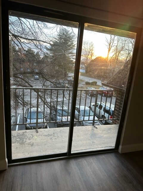 Balcony - 742 Putnam Blvd