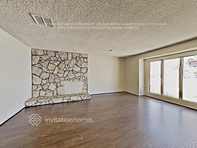 Building Photo - 7652 Goodland Ave