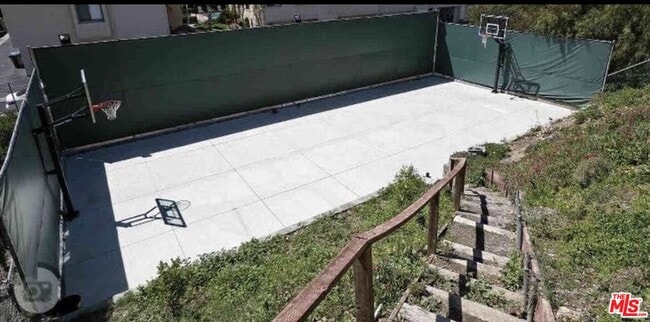 Foto del edificio - 5515 Ruthwood Dr