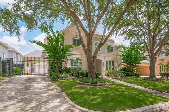 Building Photo - 11826 Legend Manor Dr
