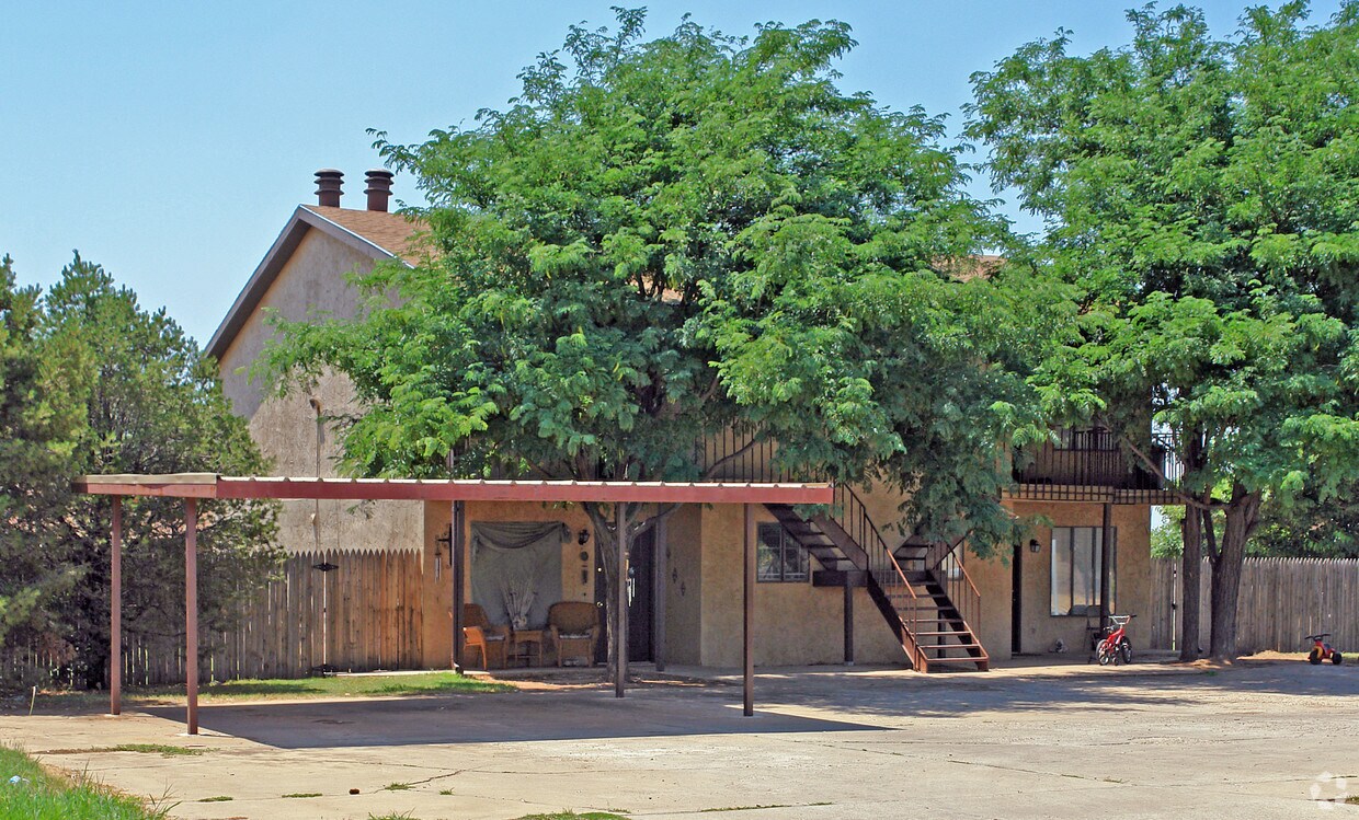 Foto del edificio - 7402 Waco Ave