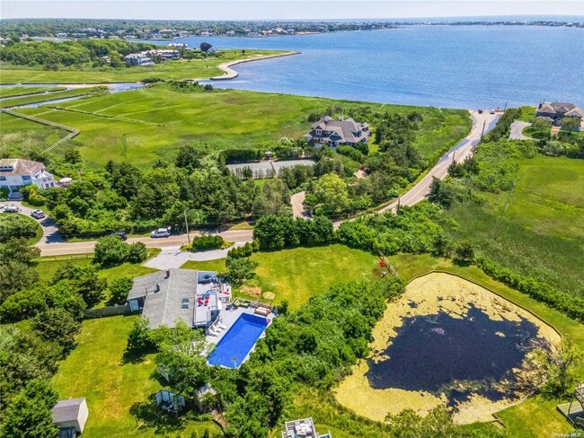 Building Photo - 9 Tanners Neck Ln