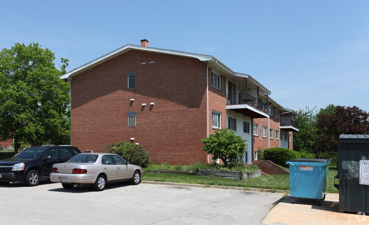 Foto del edificio - Maiden Choice Apartments