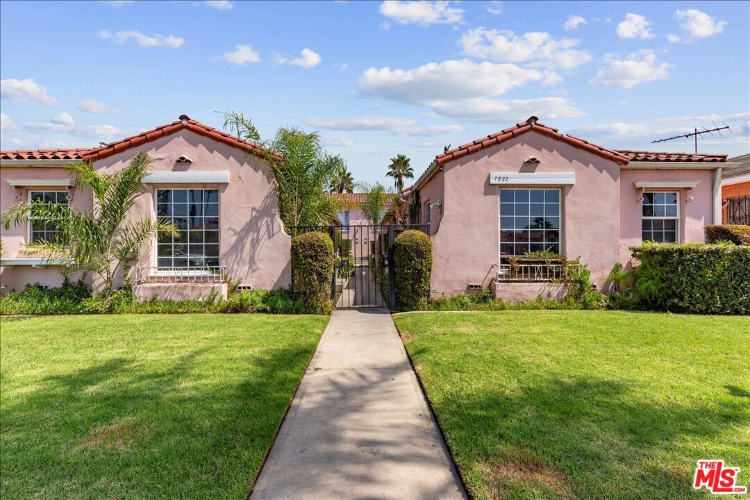 Foto principal - 7922 S New Hampshire Ave