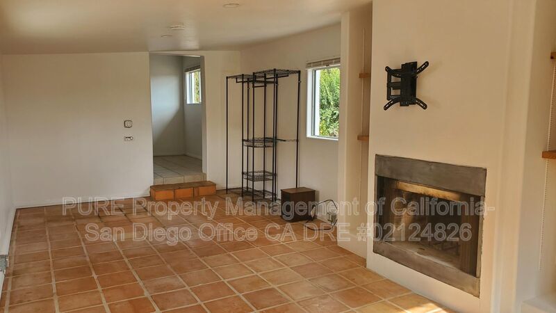 Primary Photo - 2108 Alta Vista Dr