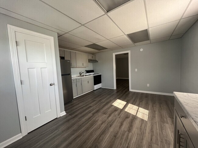 Building Photo - 2201 NC-172