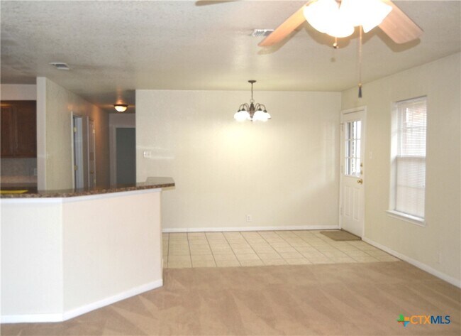 Foto del edificio - 3006 Baldwin Loop