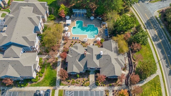 Photo - Notting Hill Apartments