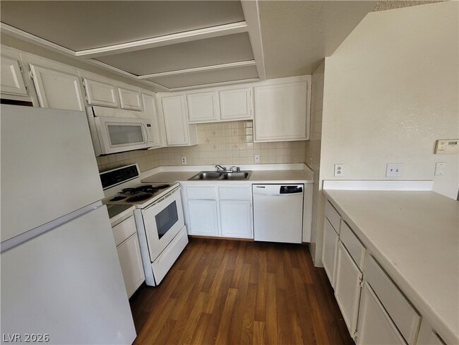 Building Photo - 1104 Pinto Rock Ln