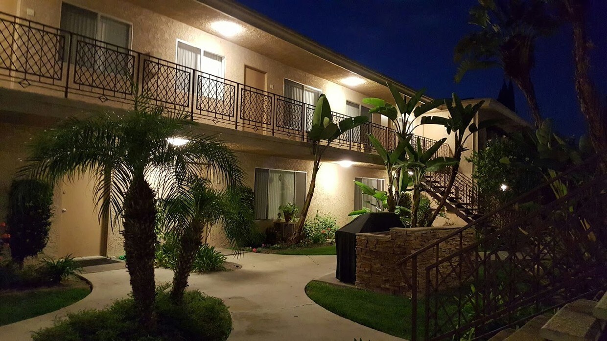 Arrowhead Apartments Apartments in Stanton, CA Westside Rentals
