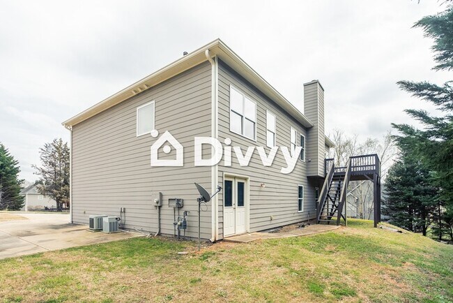 Building Photo - 83 Cohran Lake Ct