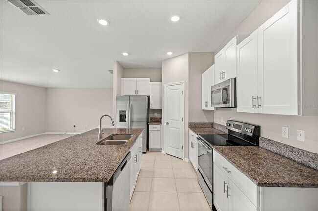 Building Photo - 9266 SW 58th Cir