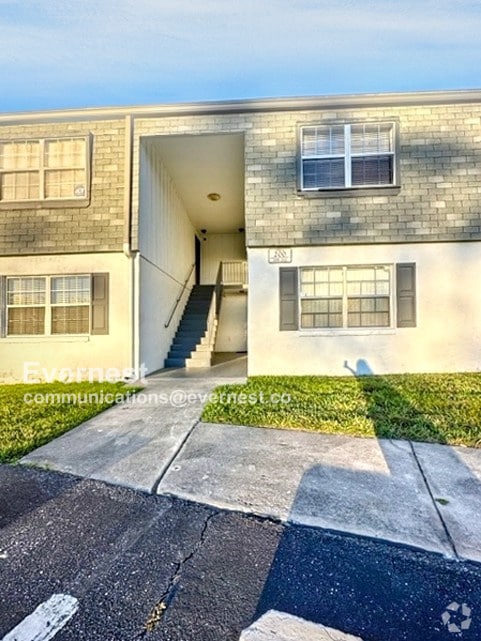 Building Photo - 1000 S Semoran Blvd