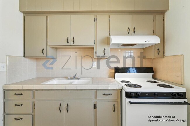 Foto del edificio - 132 W 18th St