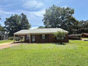 Building Photo - 3010 Ashwood Cove
