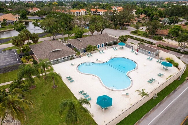 Foto del edificio - 4291 Island Cir