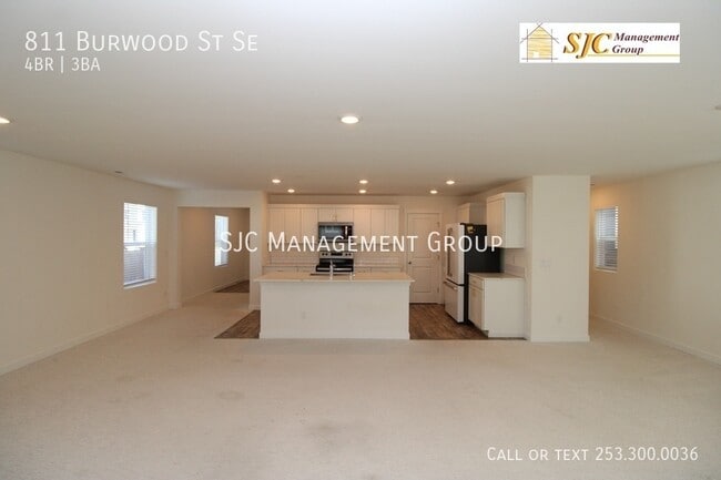 Building Photo - Four bedroom home in Lacey for rent