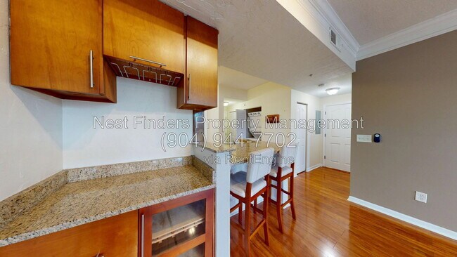 Foto del edificio - 10435 Mid Town Pkwy