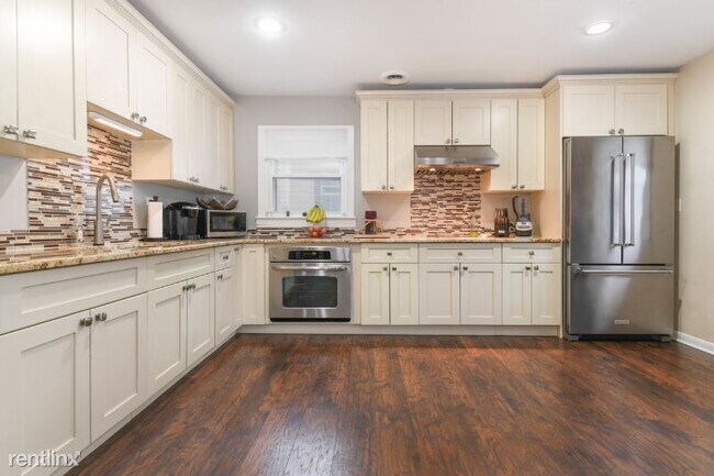 Foto del edificio - 9447 Kelvin Ln
