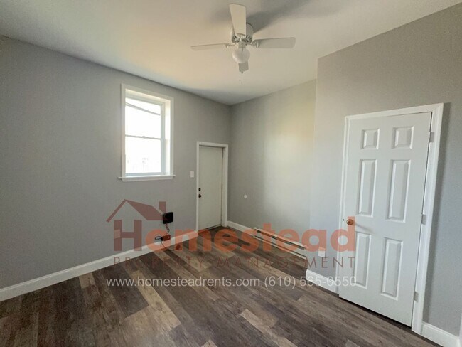 Foto del edificio - 5749 Walnut St