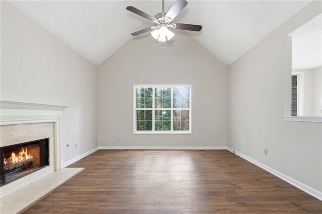 Foto del edificio - 181 N Springs Dr