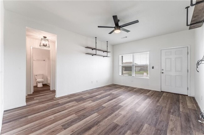 Building Photo - 808 NW 68th Ave