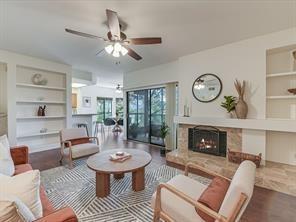 Building Photo - 4711 Spicewood Springs Rd