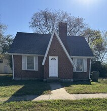 Building Photo - 226 Cumberland Dr