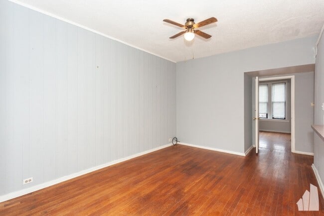 Building Photo - 1310 W Winona St