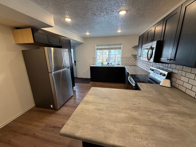 Foto del edificio - Twin Home for Rent Near Downtown Sioux Falls