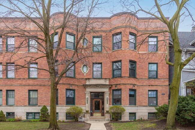 Building Photo - 4649 N Dover St