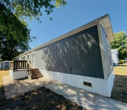 Building Photo - 134 Pruitt St
