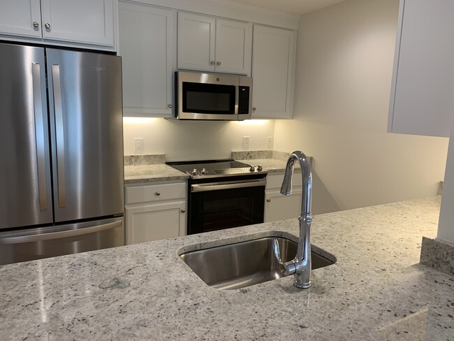 Foto del edificio - 62 Prospect Ridge