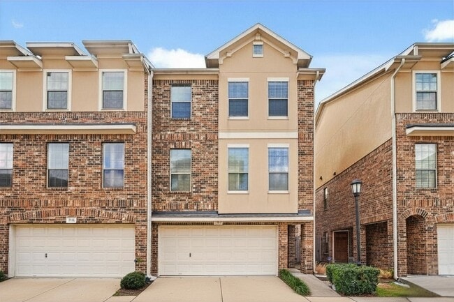 Building Photo - 7903 Bachwood Dr